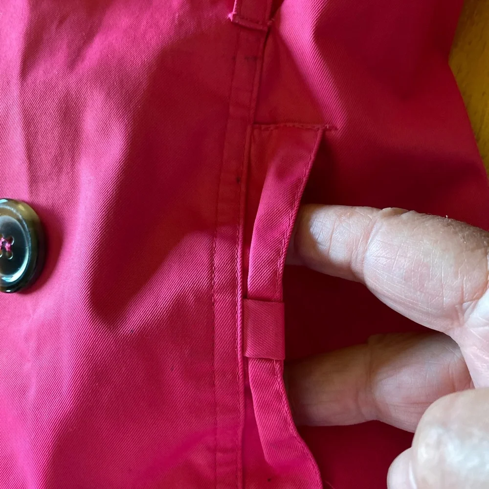 Pink Platinum - Girl lovely fuchsia color breasted raincoat with hood Si…